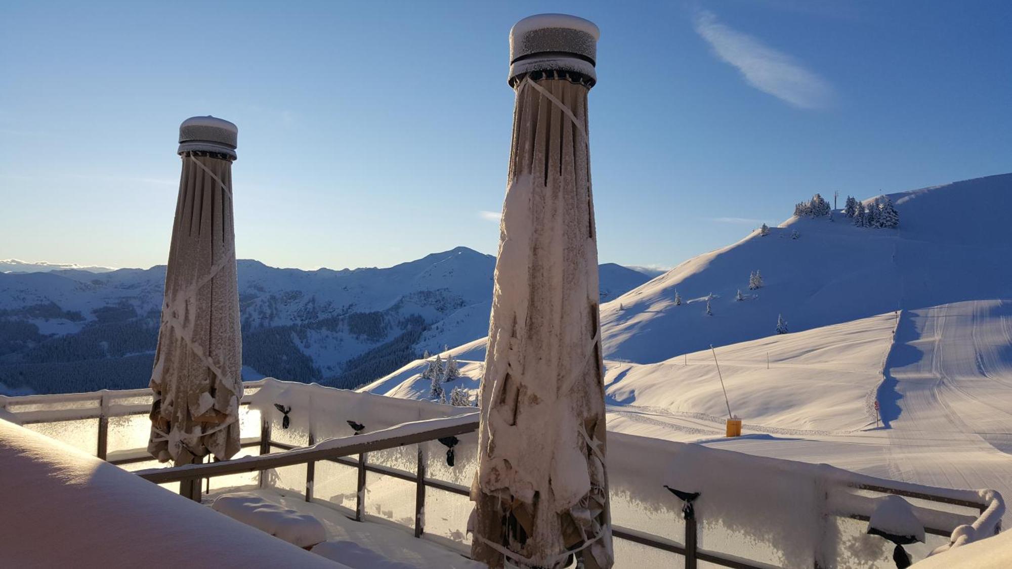 Berggasthof Schatzbergalm Thierbach ภายนอก รูปภาพ